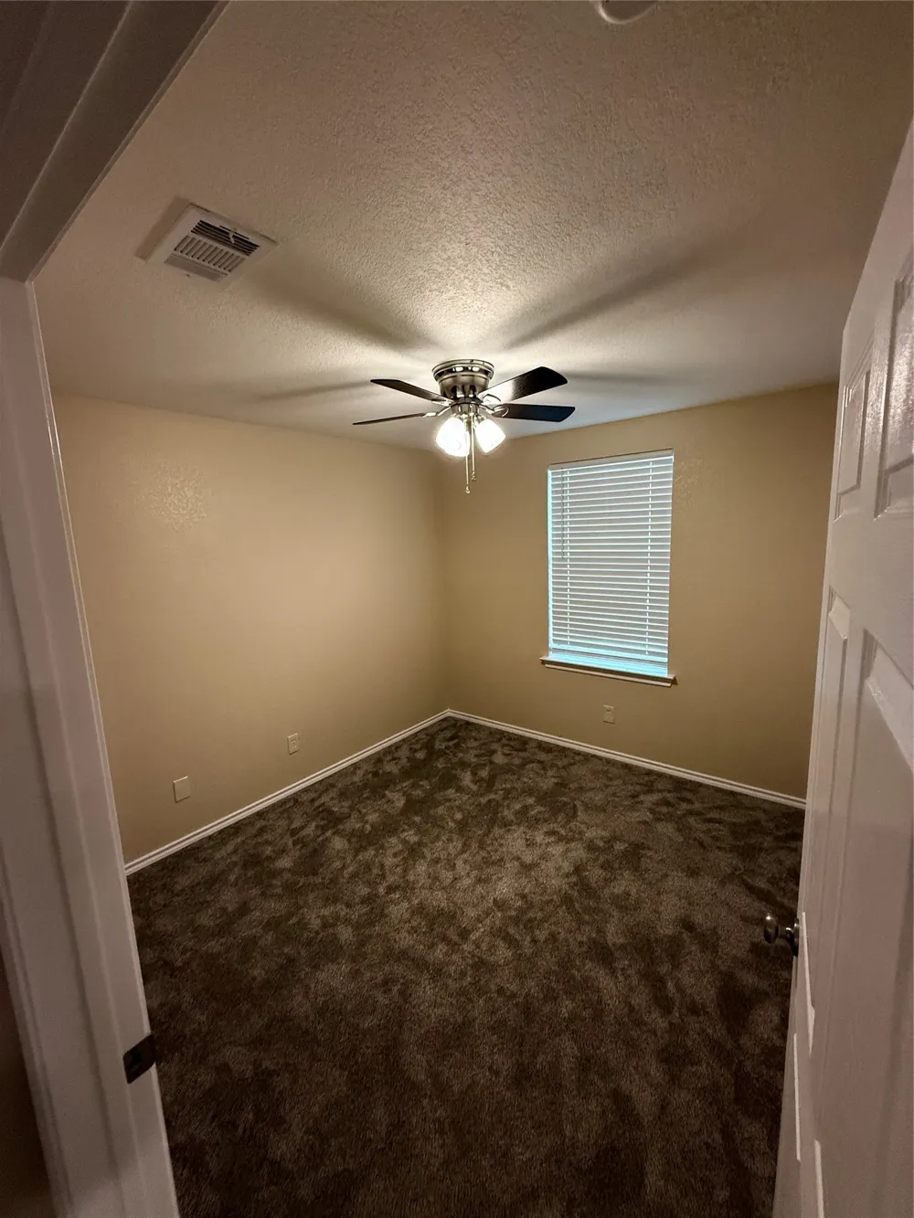 400 Blackwood Street #402 Gainesville, TX 76240