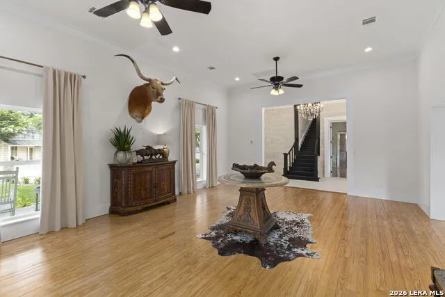 824 HIGH ST Comfort, TX 78013
