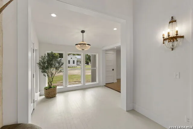 824 HIGH ST Comfort, TX 78013