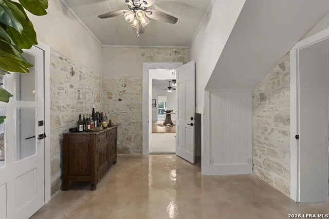 824 HIGH ST Comfort, TX 78013