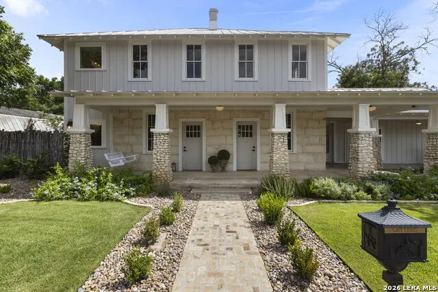 824 HIGH ST Comfort, TX 78013