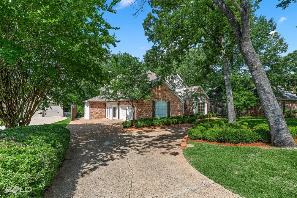 11030 Belle Rose Circle Shreveport, LA 71106