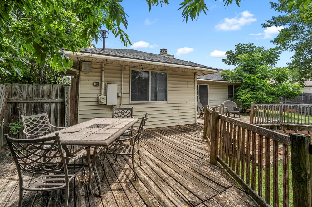 2105 Real Drive Woodway, TX 76712