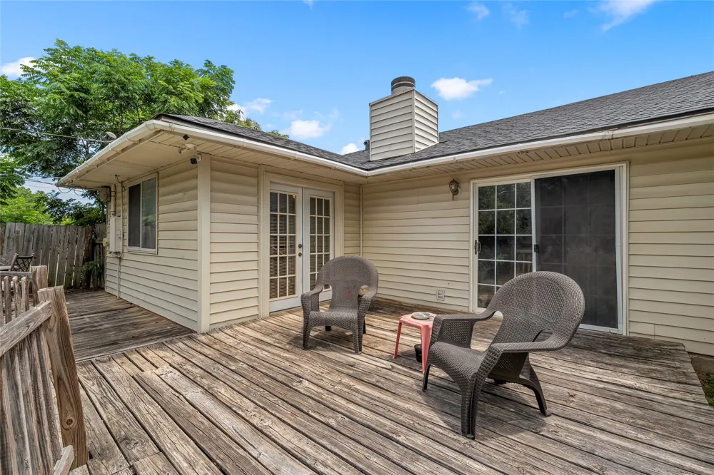 2105 Real Drive Woodway, TX 76712