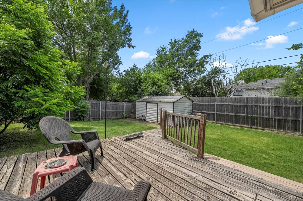 2105 Real Drive Woodway, TX 76712