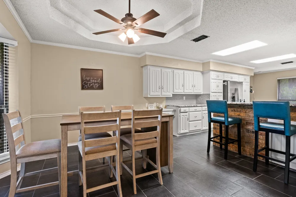 1801 Fairway Mt Pleasant, TX 75455