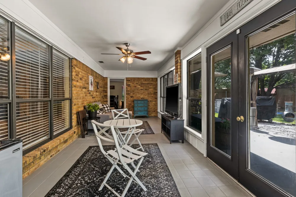 1801 Fairway Mt Pleasant, TX 75455