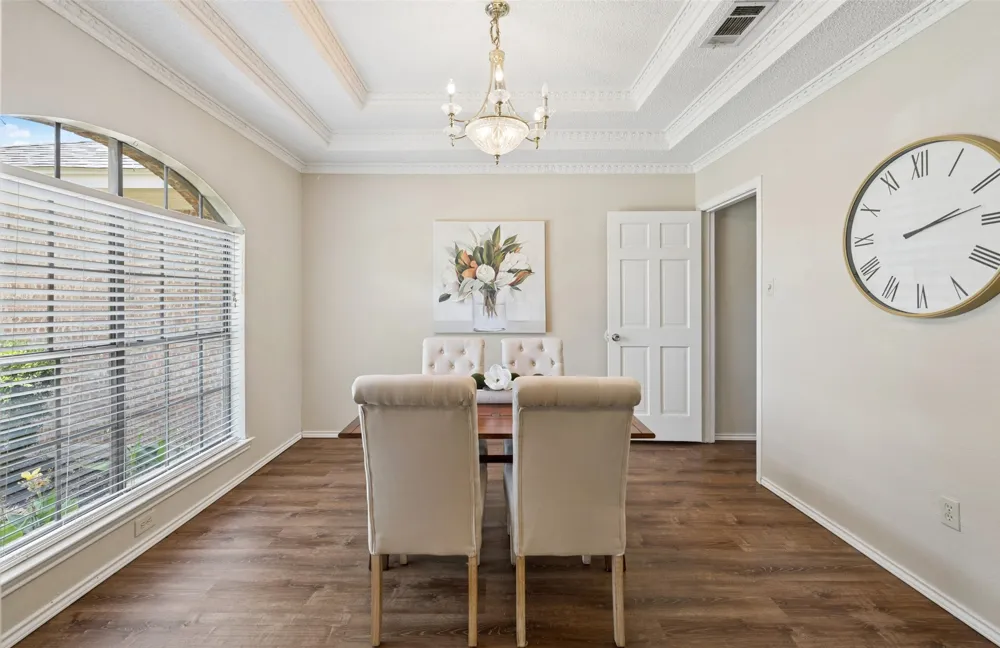 5341 Bob Drive North Richland Hills, TX 76180