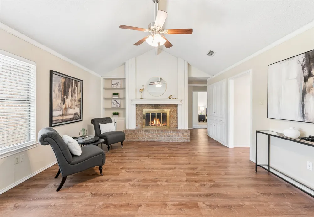 5341 Bob Drive North Richland Hills, TX 76180