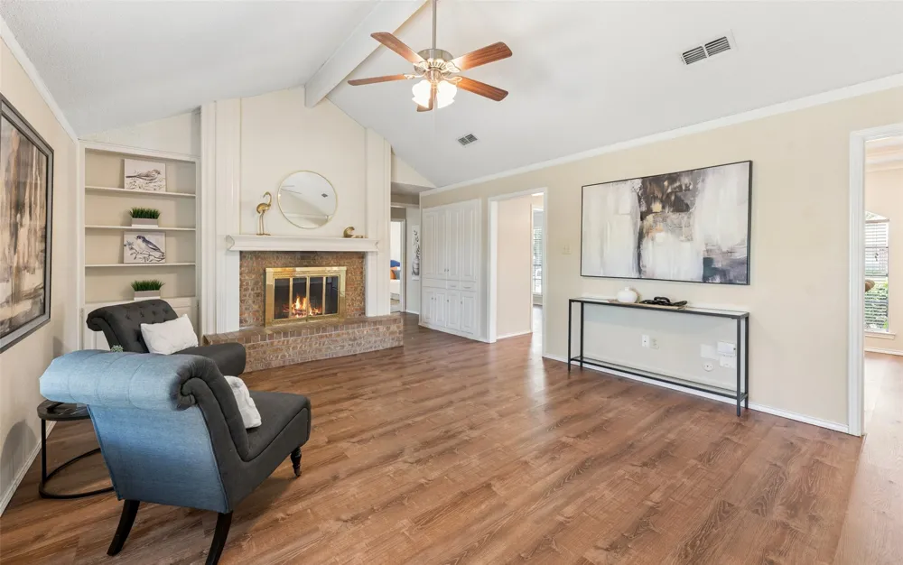 5341 Bob Drive North Richland Hills, TX 76180