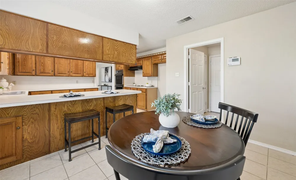 5341 Bob Drive North Richland Hills, TX 76180