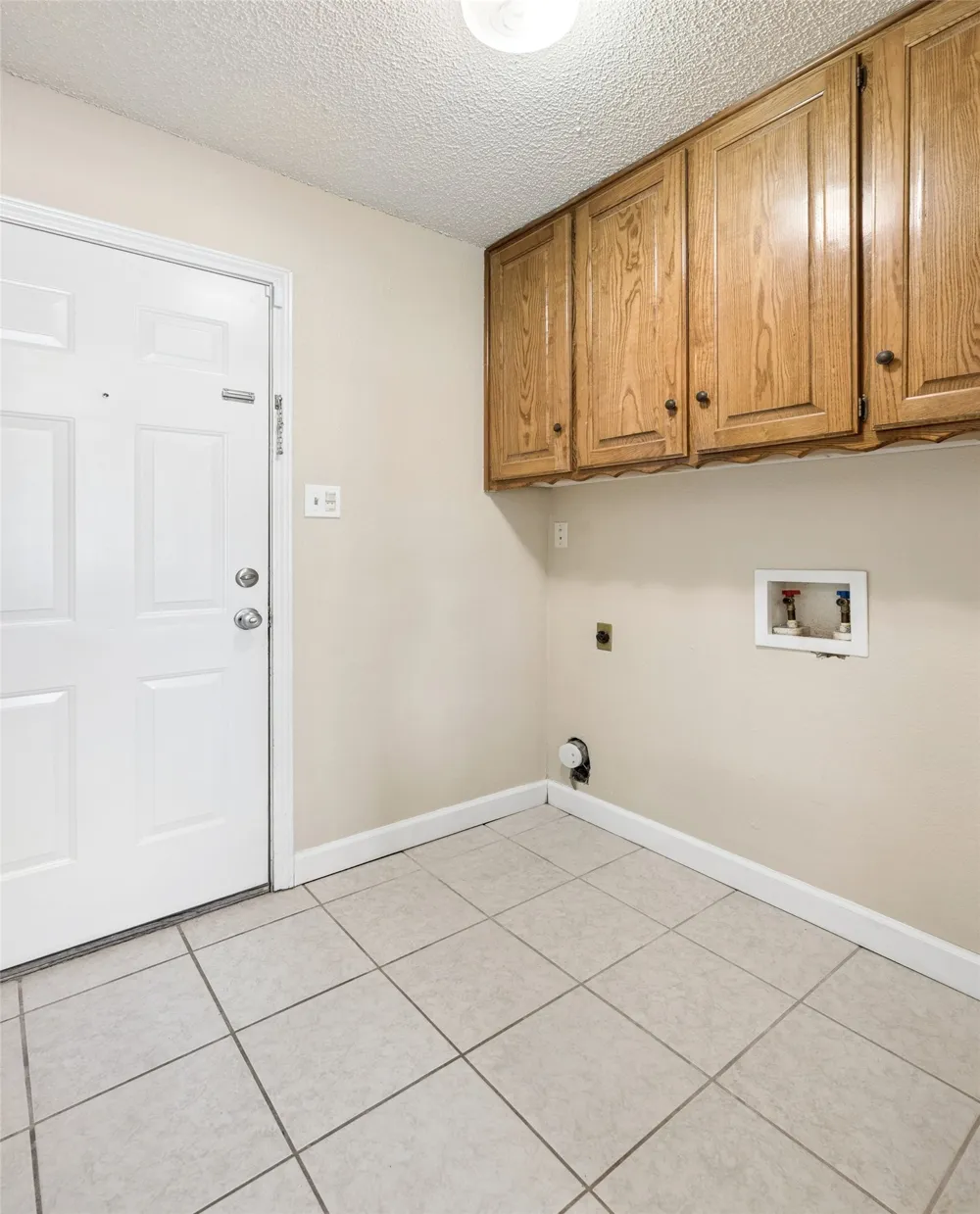 5341 Bob Drive North Richland Hills, TX 76180