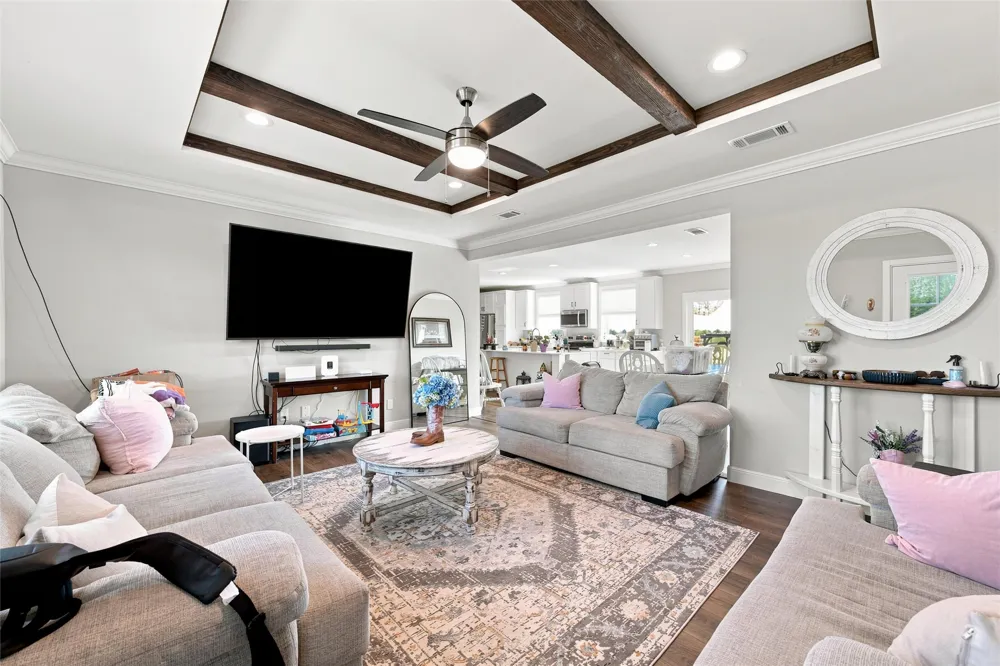 404 Hcr 3258 Mount Calm, TX 76673