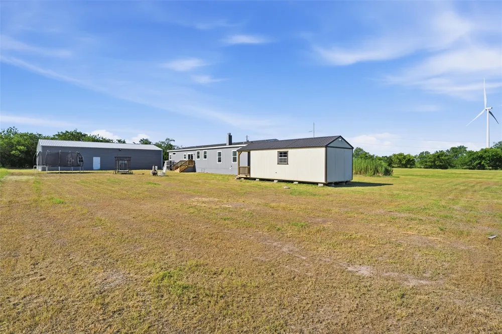 404 Hcr 3258 Mount Calm, TX 76673