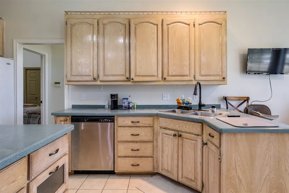 6712 SUNDANCE CIRCLE Joshua, TX 76058