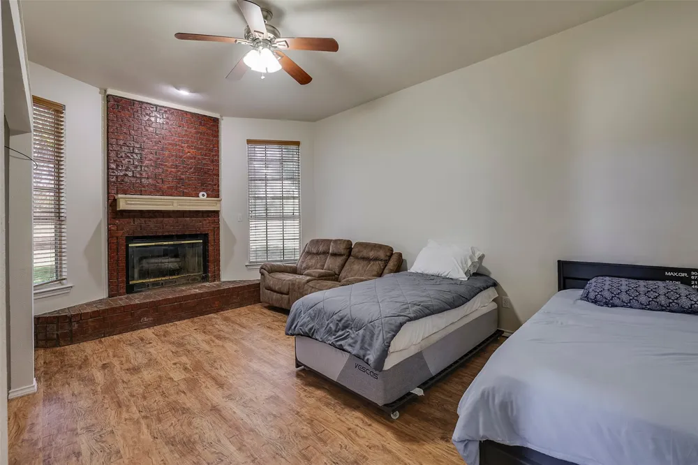 6712 SUNDANCE CIRCLE Joshua, TX 76058