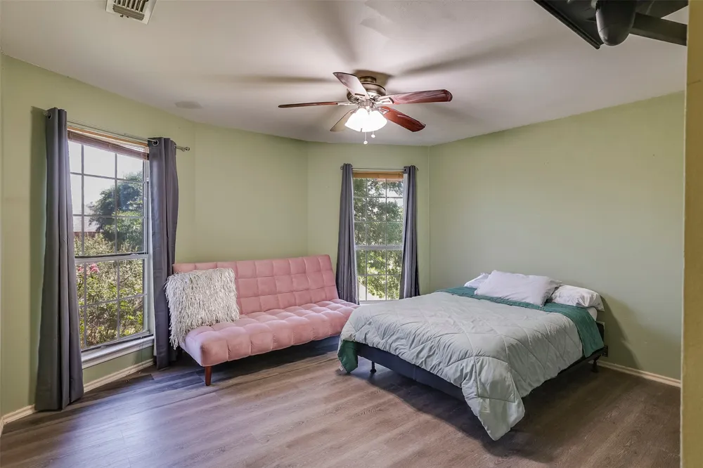 6712 SUNDANCE CIRCLE Joshua, TX 76058