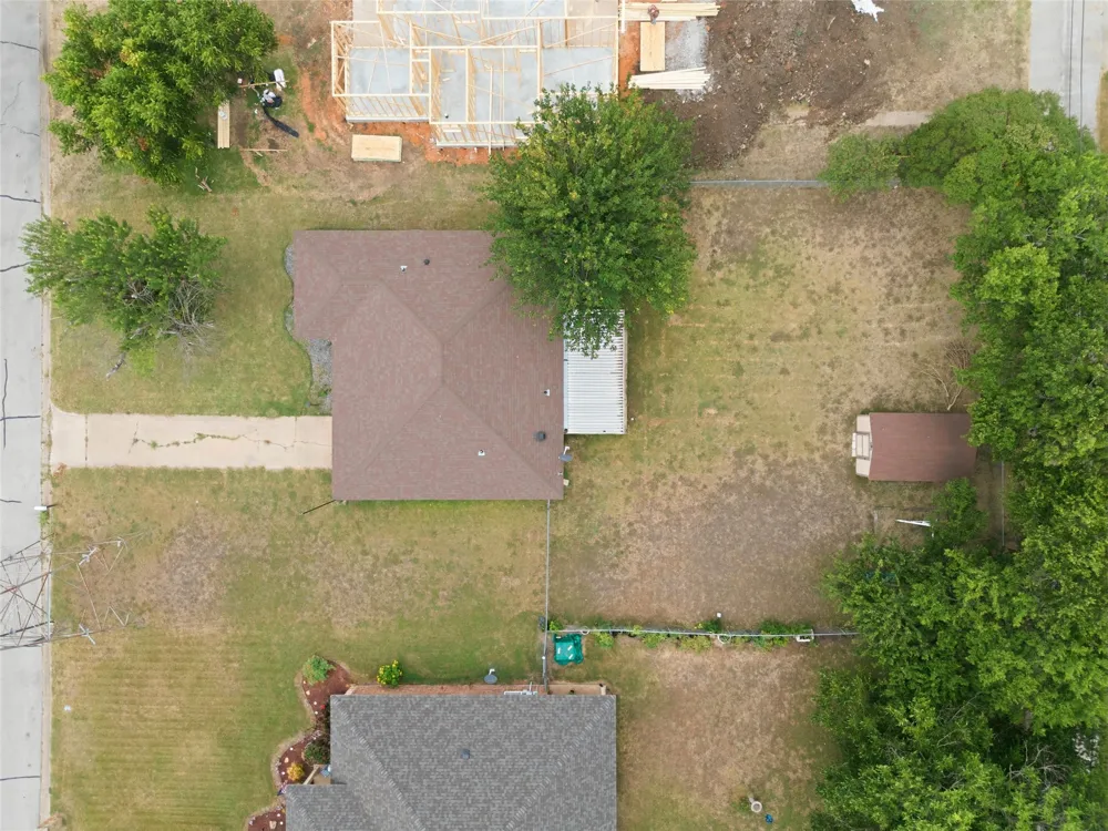 1203 Reagan Street West, TX 76691