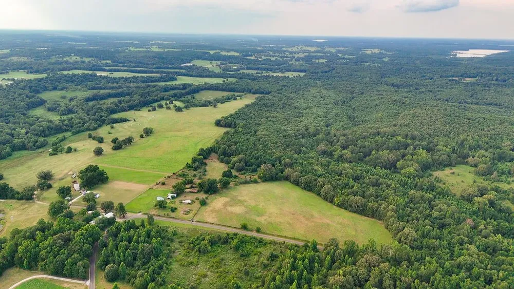 753 County Road 4390 Winnsboro, TX 75494