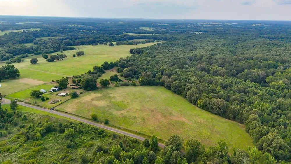 753 County Road 4390 Winnsboro, TX 75494