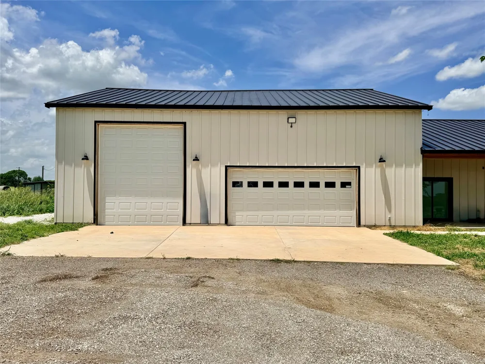 13555 Chisum Road Sanger, TX 76266