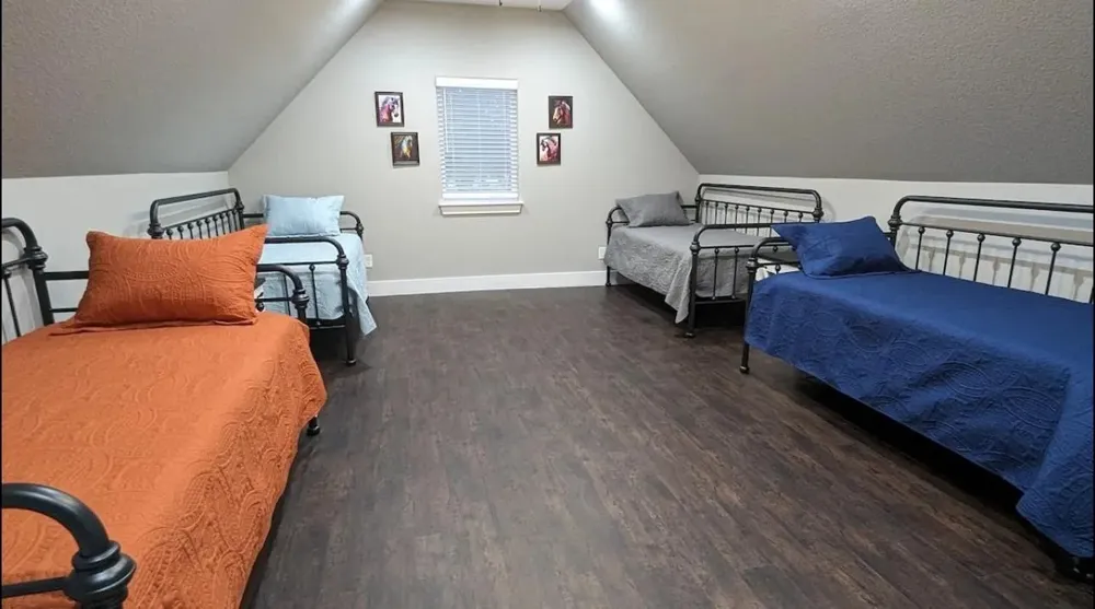 886 COUNTY ROAD 3341 Paradise, TX 76073