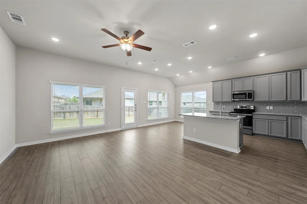 3208 Dotavio Road Waco, TX 76655