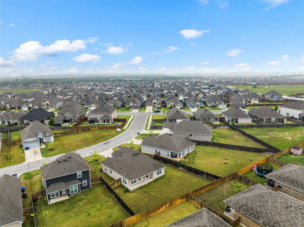 3208 Dotavio Road Waco, TX 76655
