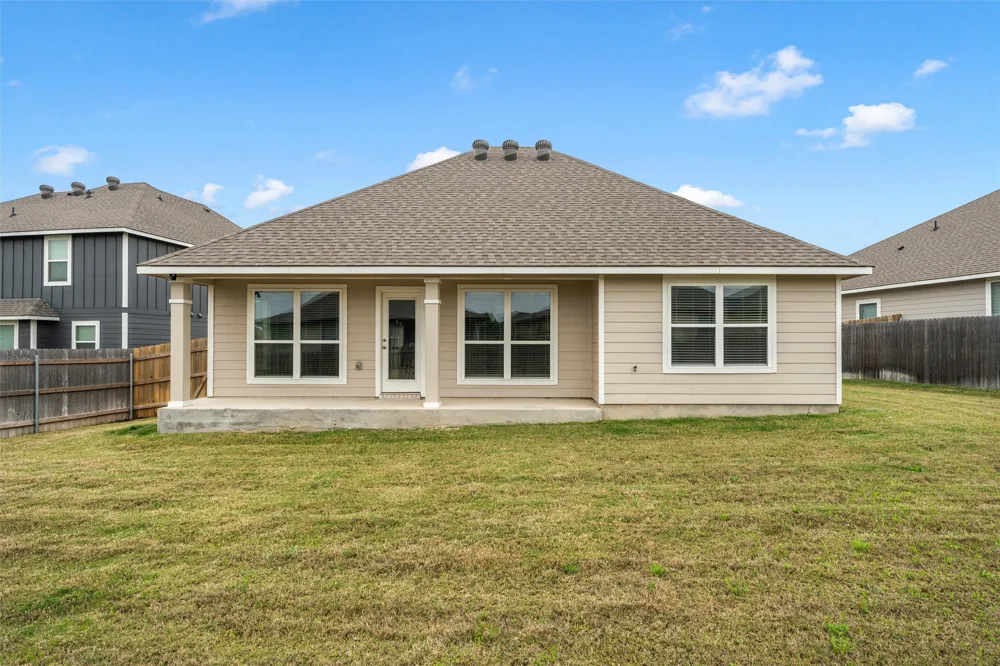 3208 Dotavio Road Waco, TX 76655