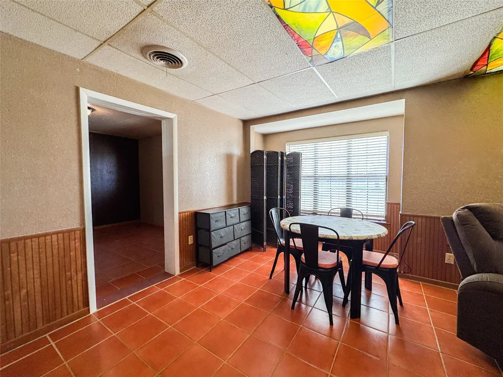 705 Avenue E Haskell, TX 79521