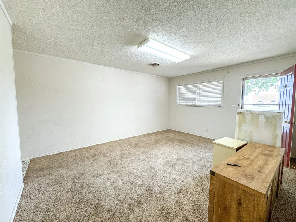 705 Avenue E Haskell, TX 79521