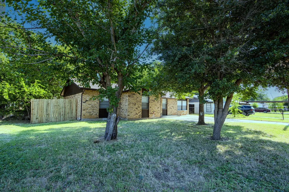 1205 SE 14th Street Mineral Wells, TX 76067