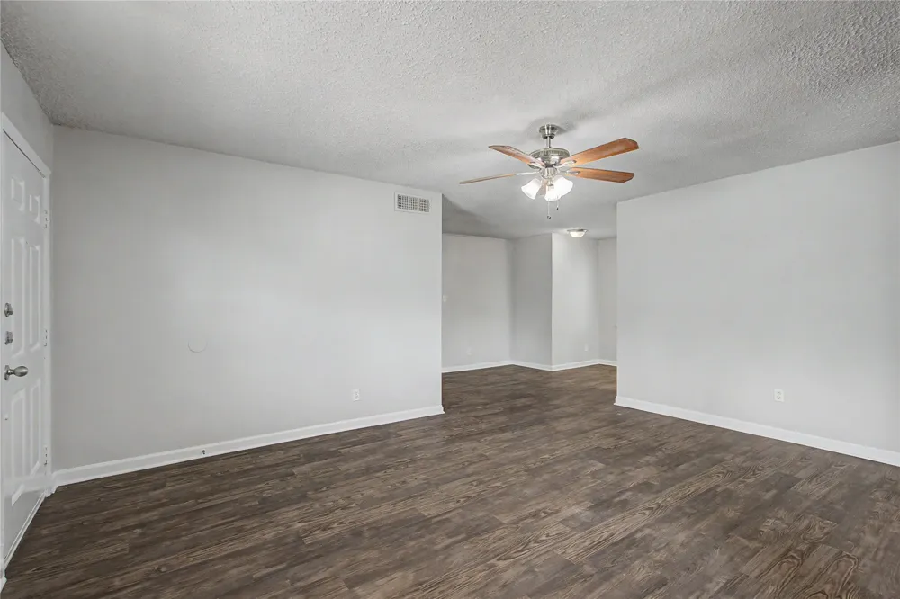 1205 SE 14th Street Mineral Wells, TX 76067