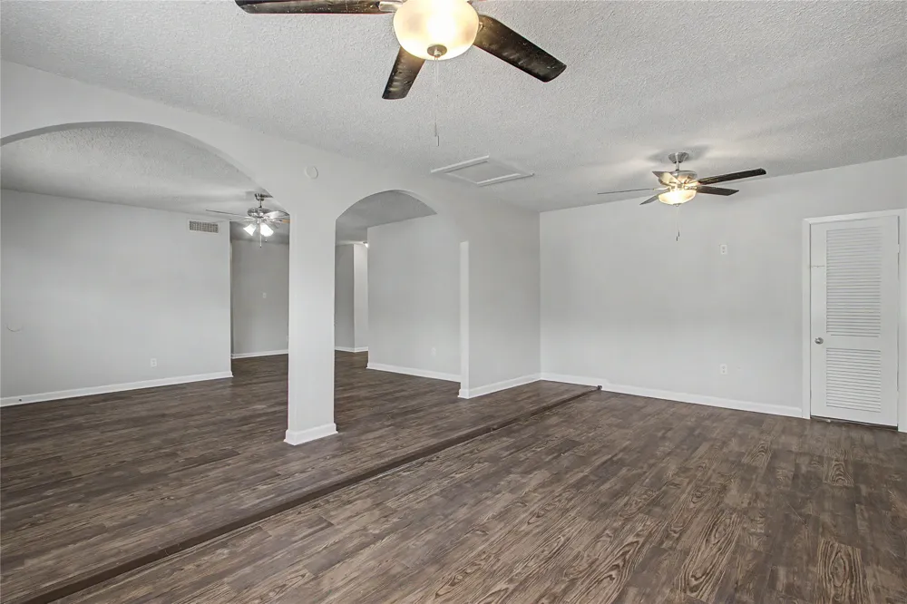 1205 SE 14th Street Mineral Wells, TX 76067