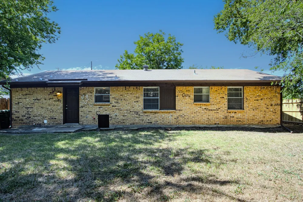 1205 SE 14th Street Mineral Wells, TX 76067