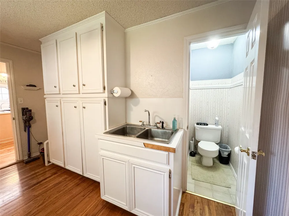 703 Avenue E Haskell, TX 79521