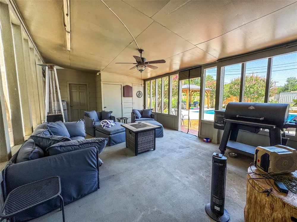 703 Avenue E Haskell, TX 79521
