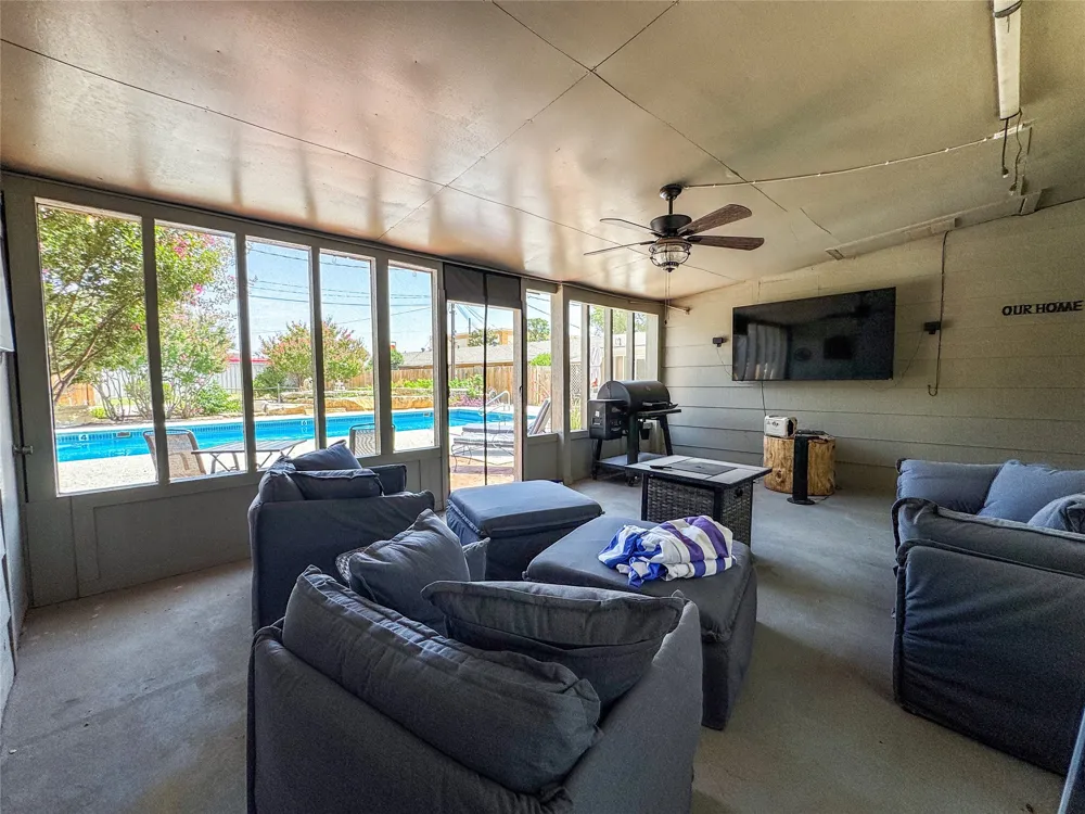 703 Avenue E Haskell, TX 79521