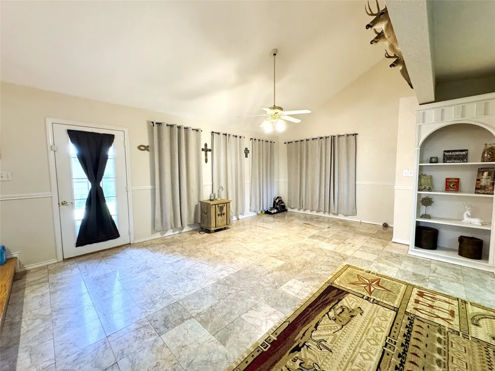 703 Avenue E Haskell, TX 79521