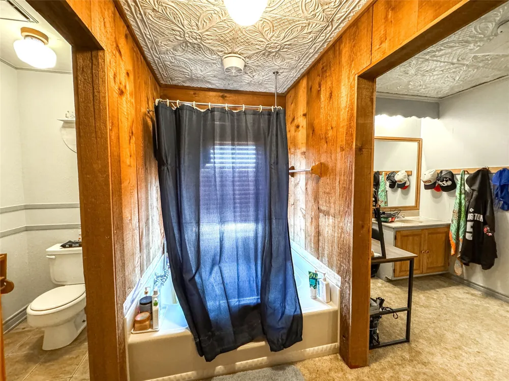 703 Avenue E Haskell, TX 79521