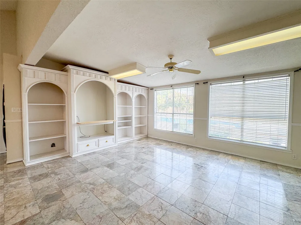 703 Avenue E Haskell, TX 79521