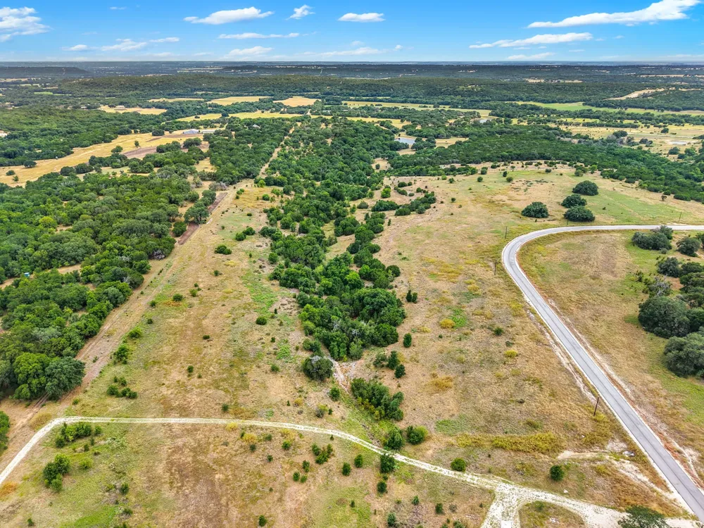 254 Yellowstone Drive Oglesby, TX 76561