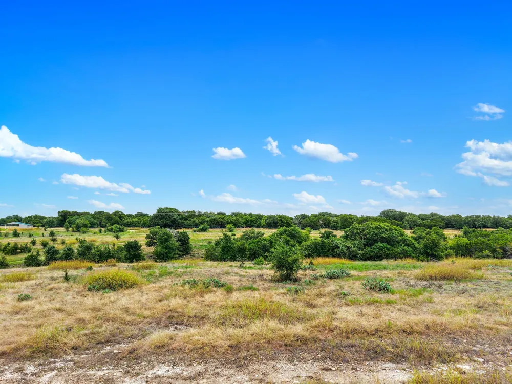 254 Yellowstone Drive Oglesby, TX 76561