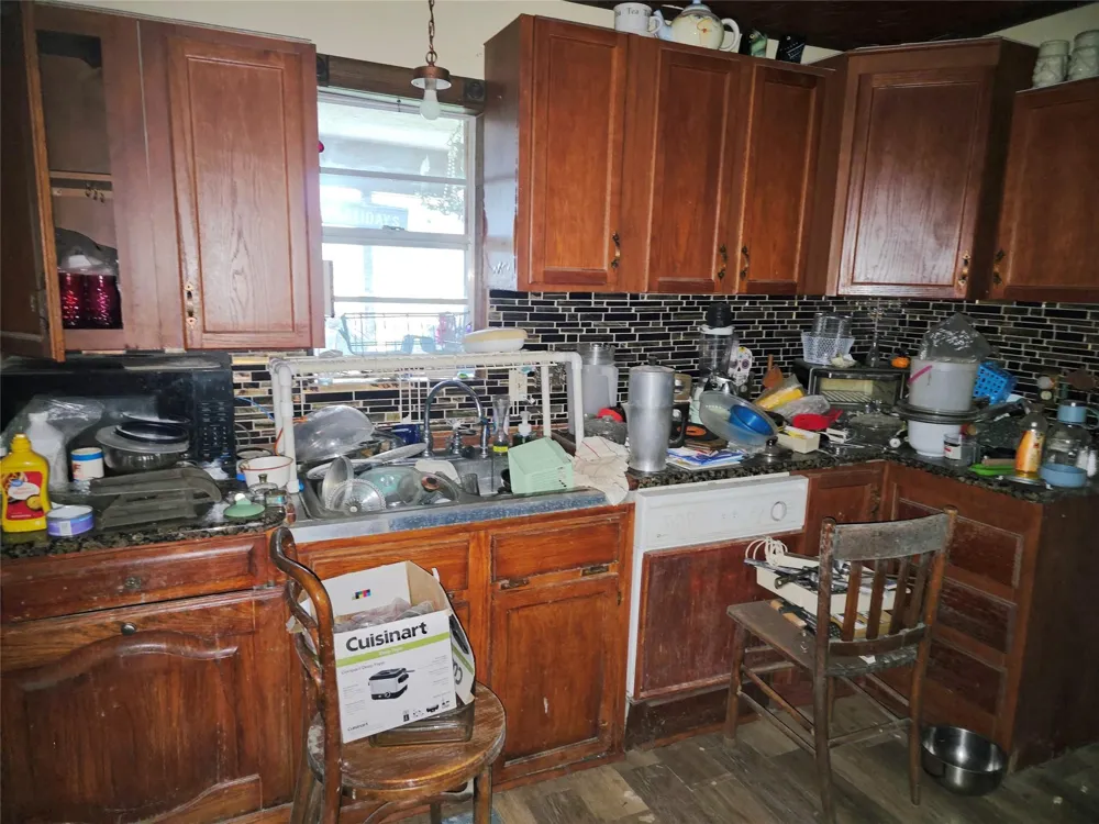1917 County Road 1144 Miller Grove, TX 75472