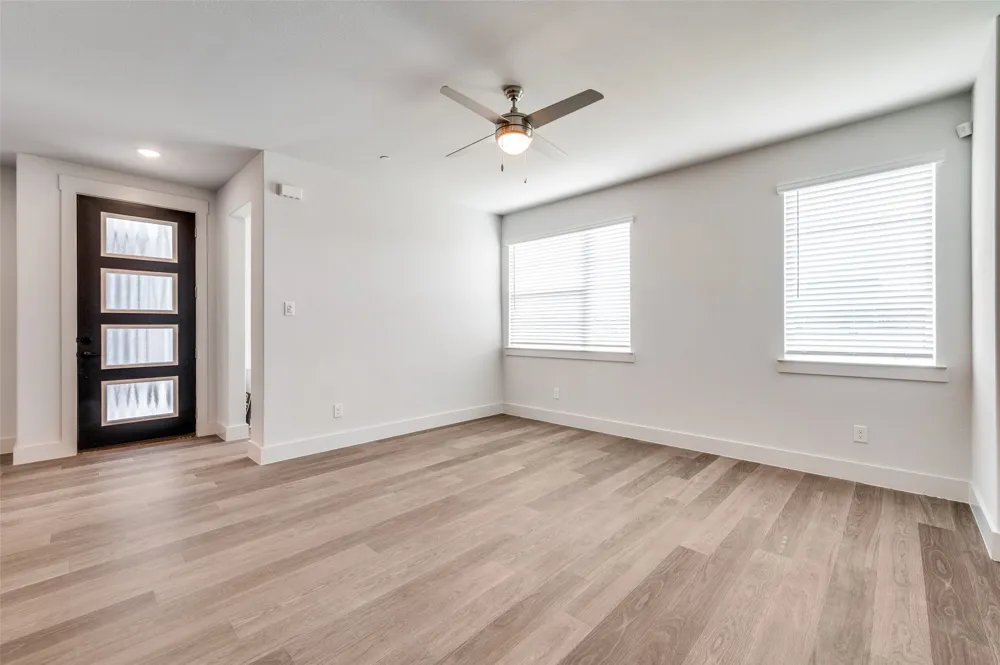 4553 Lamplights Drive Celina, TX 75078