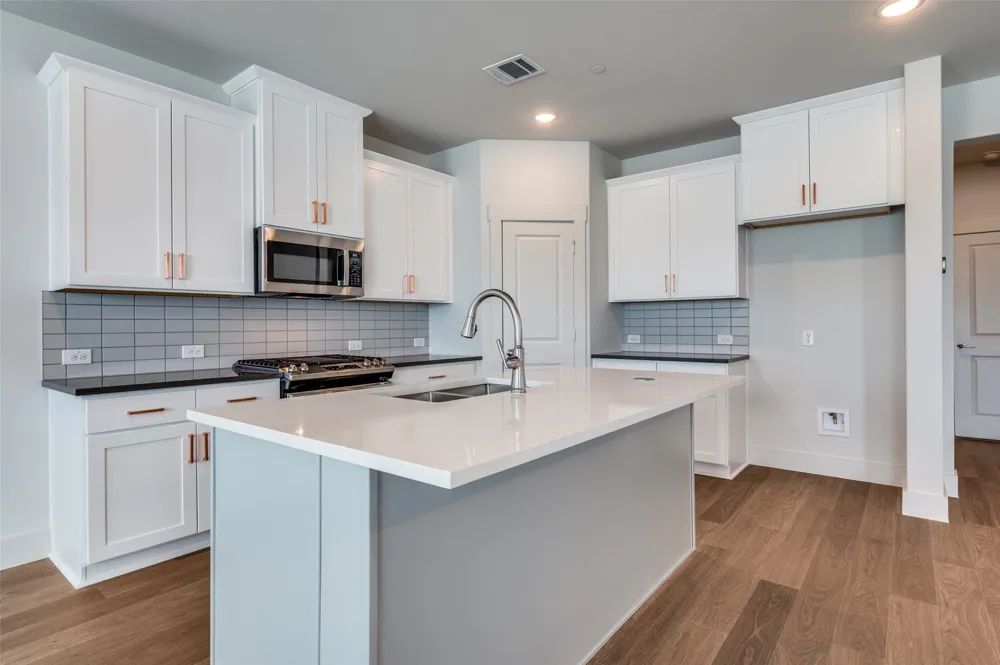 4553 Lamplights Drive Celina, TX 75078