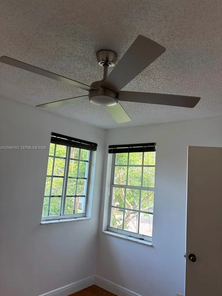 3901 San Simeon Ln Weston, FL 33331