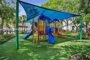 3901 San Simeon Ln Weston, FL 33331