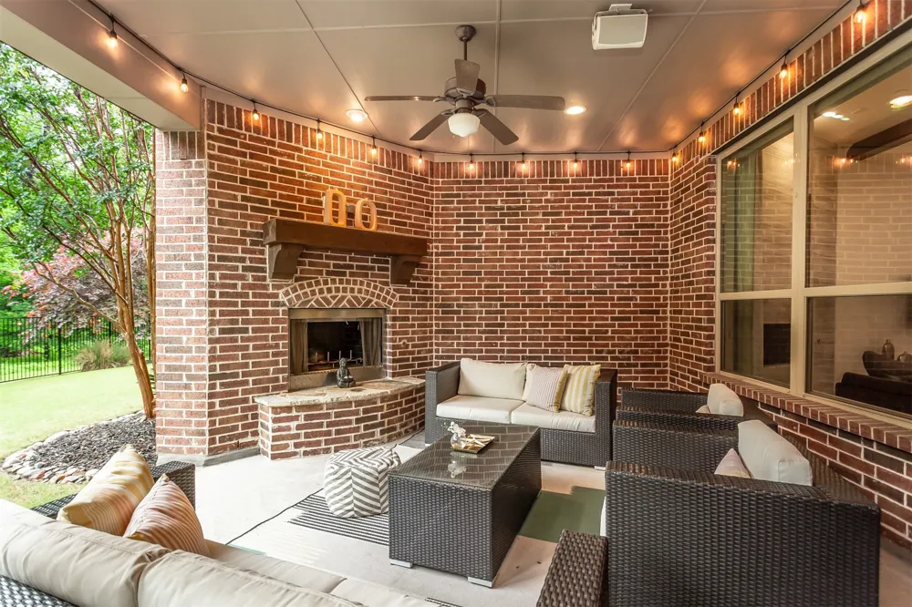 2135 Waterrock Drive Allen, TX 75013