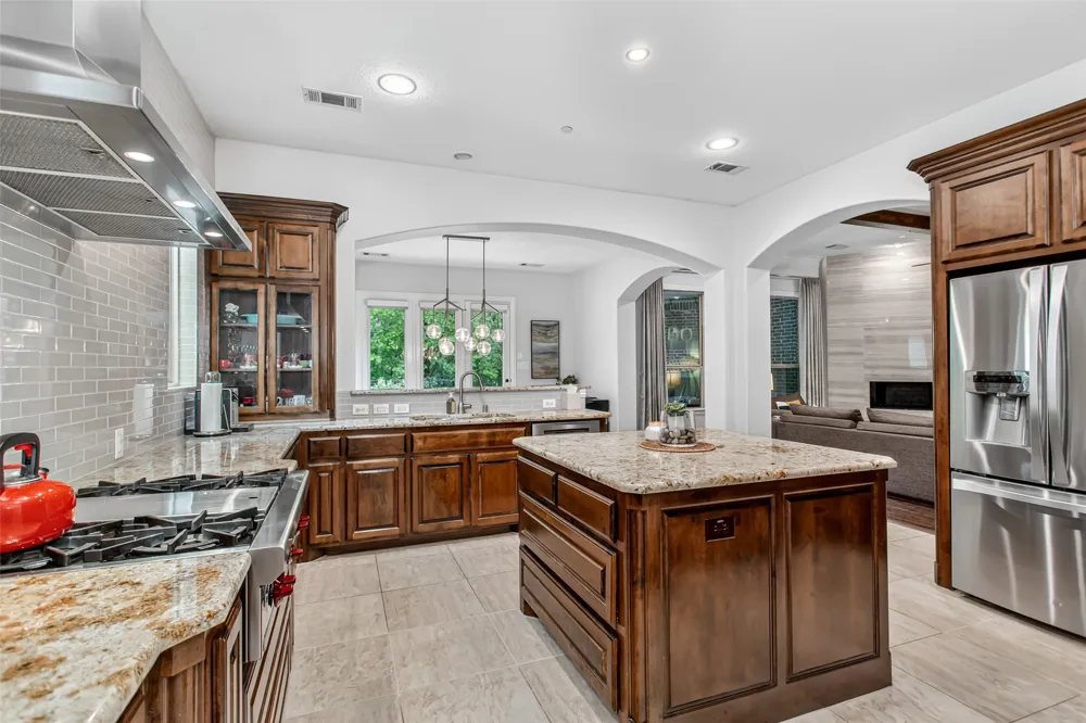 2135 Waterrock Drive Allen, TX 75013